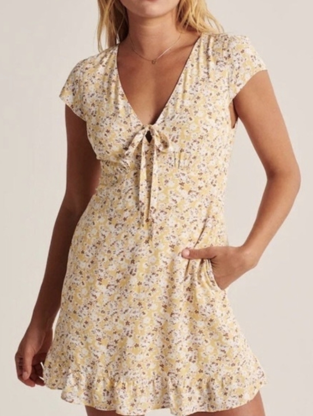 Abercrombie & Fitch Y2K Floral Print Babydoll Ruffle Hem Tie Back Dress XS